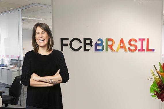 Anna Sant’Anna fue designada new business director y marketing director de FCB Brasil