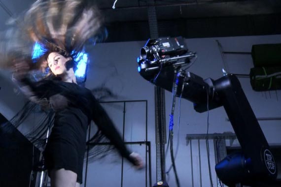 Tip Top Films sumó el primer brazo robot de alta velocidad de Sudamérica